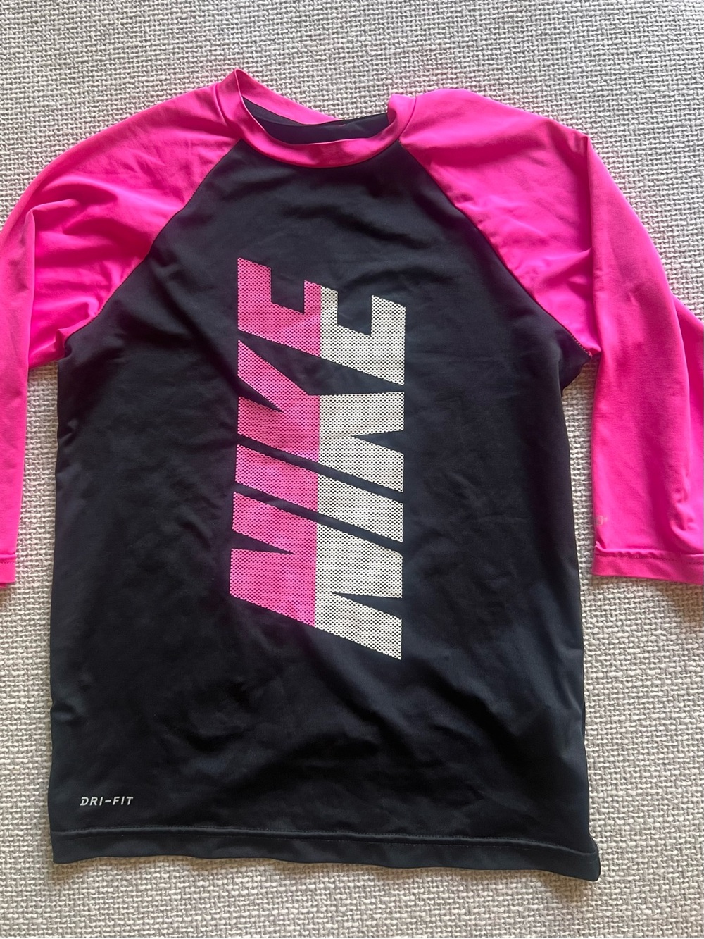 Nike Kids Size 10-12 Swim Long Dry-Fit Rash guard Top